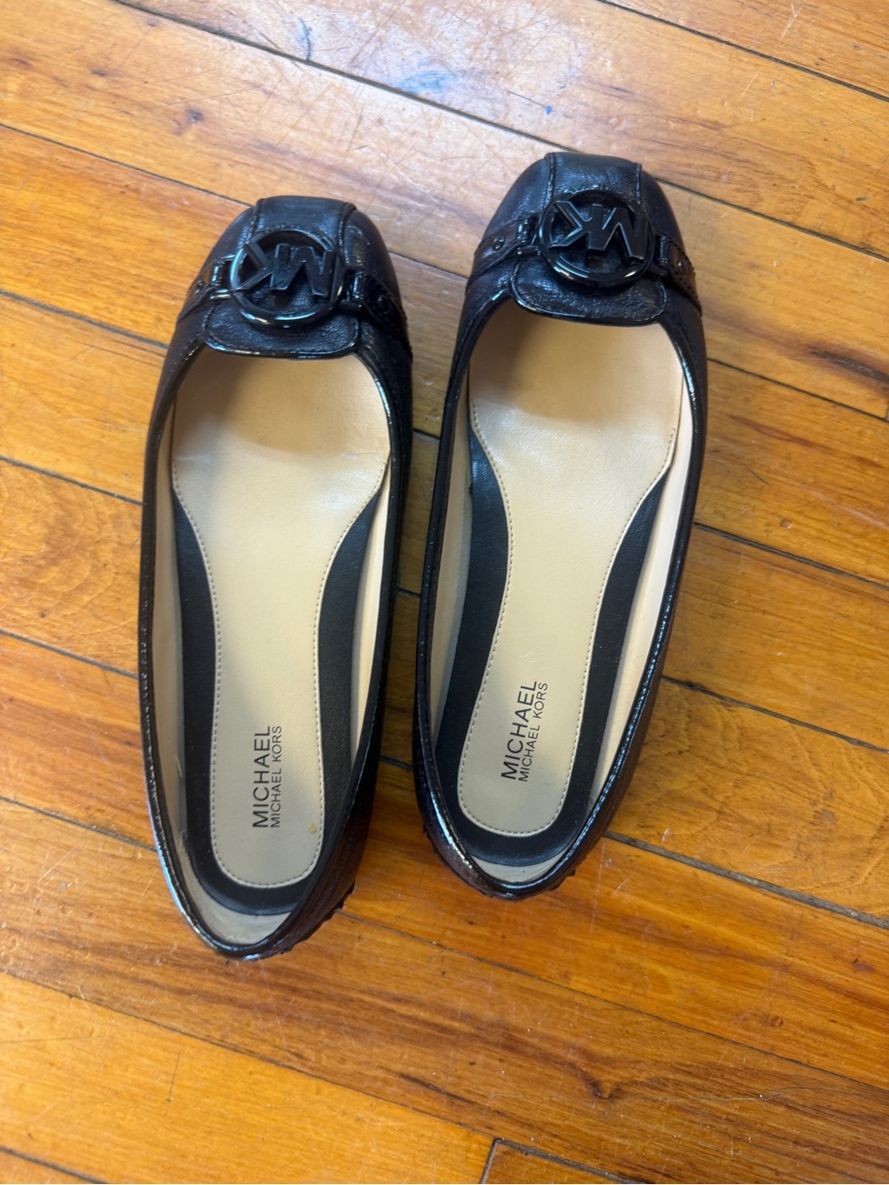 Michael Kors Black Patent Logo Round-Toe Ballet Flats